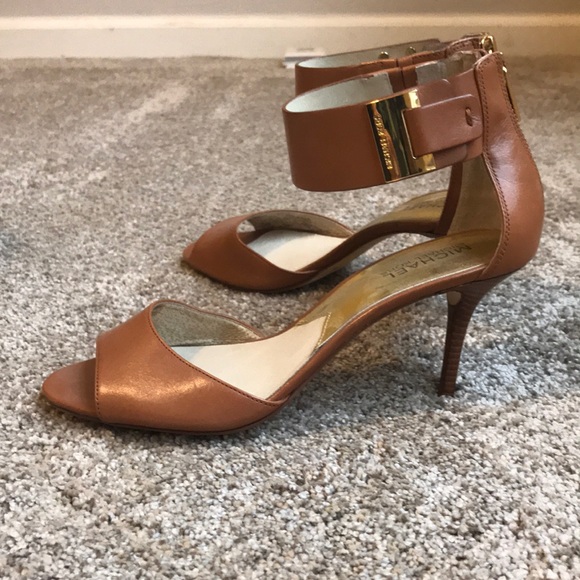 Michael Kors Open Toe Heels - Picture 2 of 3